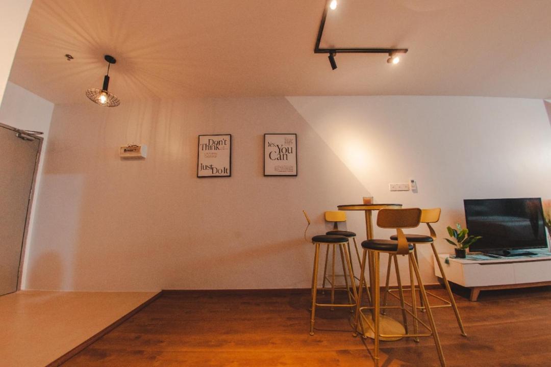 Summer Suites Apartment-The Summer Shopping Mall Kota Samarahan エクステリア 写真