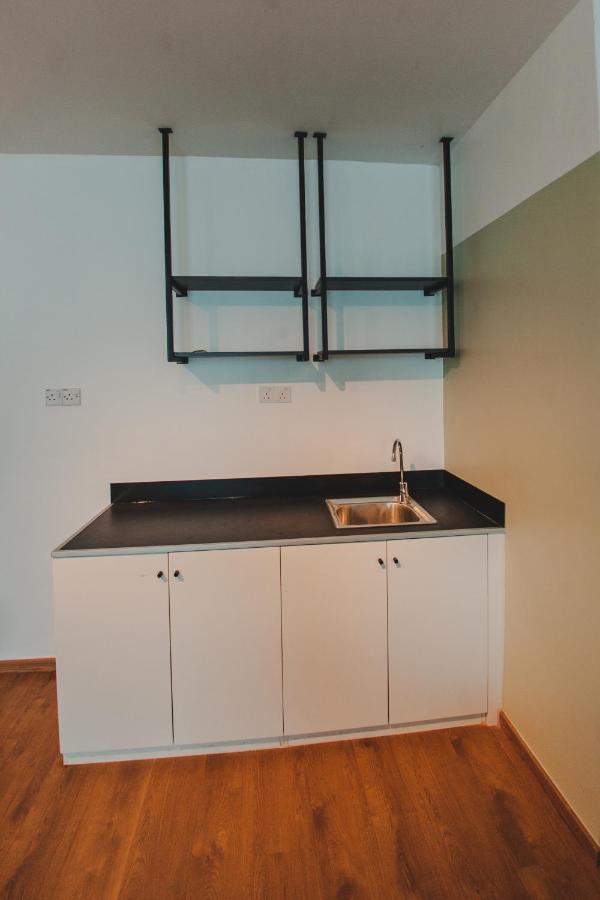 Summer Suites Apartment-The Summer Shopping Mall Kota Samarahan エクステリア 写真