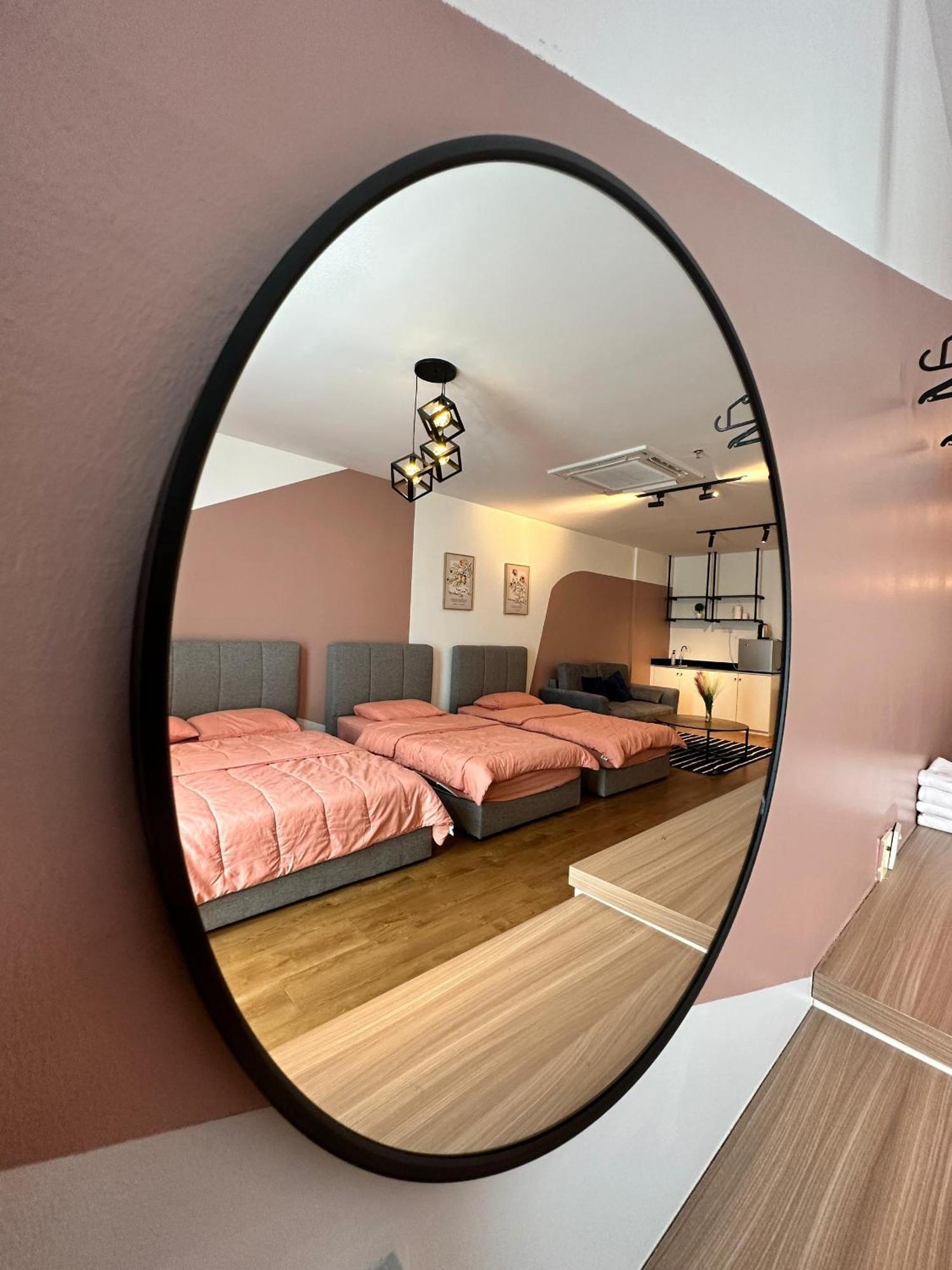 Summer Suites Apartment-The Summer Shopping Mall Kota Samarahan エクステリア 写真